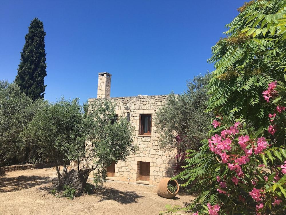 Pyrgos Ralli Estate Guesthouse Aegina المظهر الخارجي الصورة
