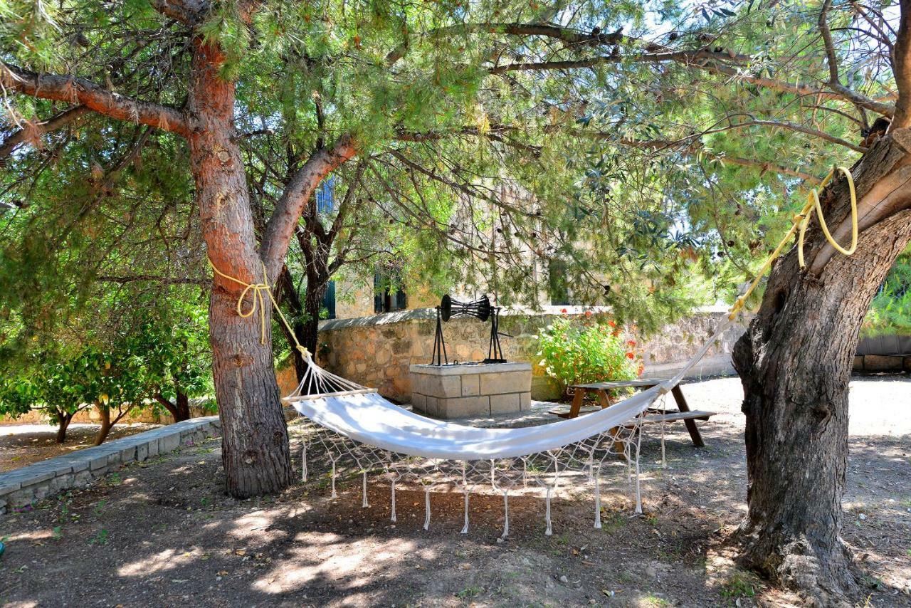 Pyrgos Ralli Estate Guesthouse Aegina المظهر الخارجي الصورة